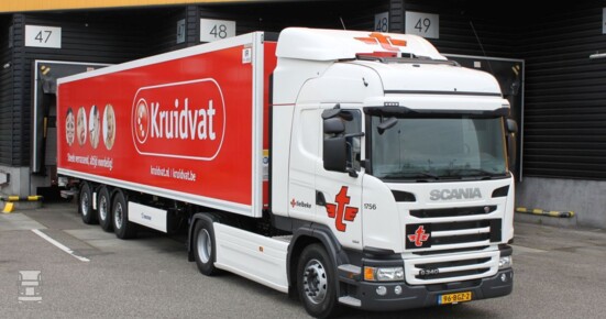 Tielbeke_LNG-ScaniaLR.jpg