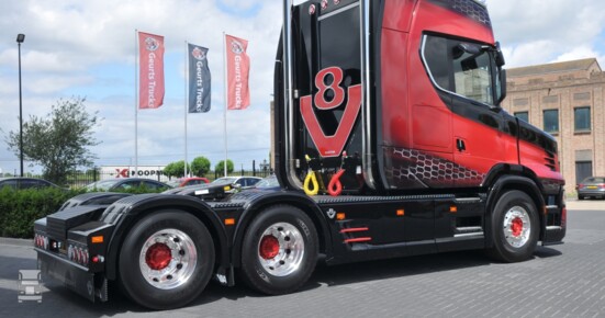 Geurts3LR.jpg Geurts3LR.jpg