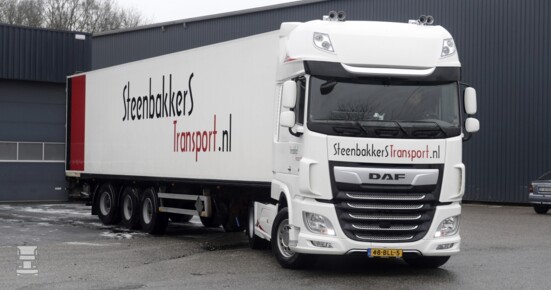 Nieuwe_DAF_XF_Steenbakkers_Transport.jpg Nieuwe_DAF_XF_Steenbakkers_Transport.jpg