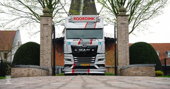 label-to-impress-_-roordink-transport-opleidingen-97-bxp-2-_-11-high (960 x 640)