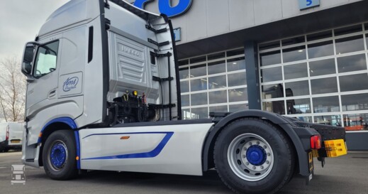 Arnold Mellema (4) Arnold Mellema (4)