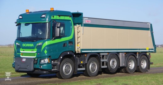 VELDHUIZEN_SCANIA_10x4_Kipper_v.-VLIET-lv-2-scaled