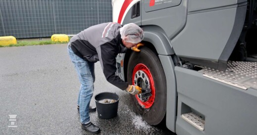 Koos van Galen wielen wassen-1400 Koos van Galen wielen wassen-1400