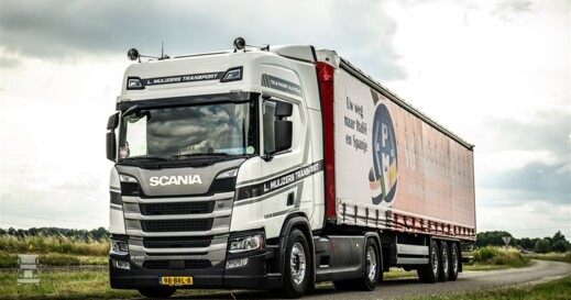 SCANIA_LAZLO_pers_3 (960 x 640)