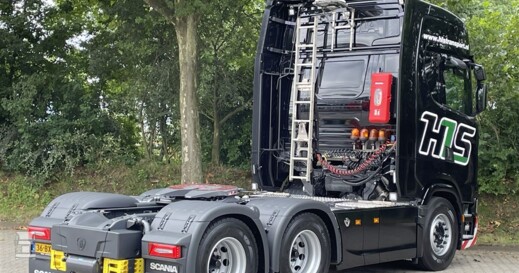 HLS2 (960 x 720) HLS2 (960 x 720)