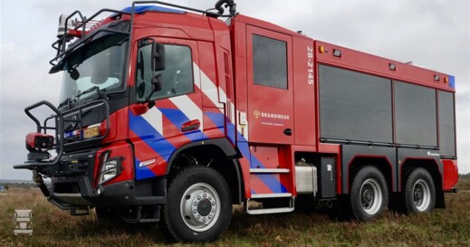 BG2 (960 x 640) BG2 (960 x 640)