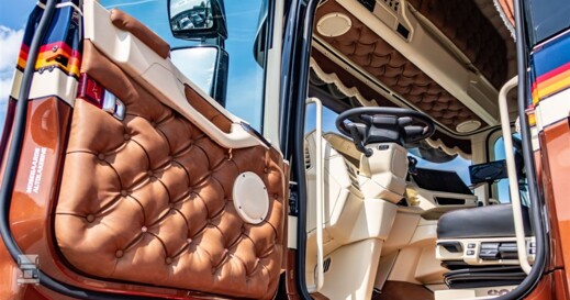 770ST 7 (960 x 640) 770ST 7 (960 x 640)