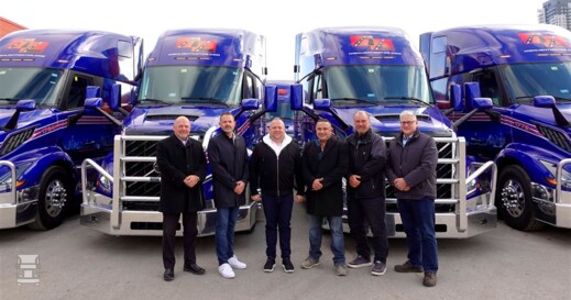 BIGtruck Volvo VNL Highlight 2 (960 x 550)