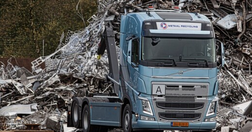 Volvo_FH_Ocean_Race_Edition_Oosting_Metaal_Recycling_3_lowres.jpg