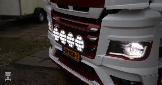 208ad5f2-a5df-408c-85b2-2a6bbfb253e8 208ad5f2-a5df-408c-85b2-2a6bbfb253e8