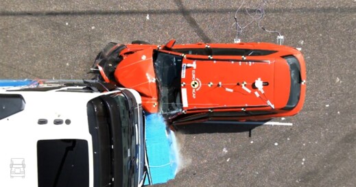 Crash test with damping front. Swedish Transport Agency (960 x 717) Crash test with damping front. Swedish Transport Agency (960 x 717)