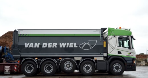 SCANIA QUADRO vd Wiel rz gw SCANIA QUADRO vd Wiel rz gw