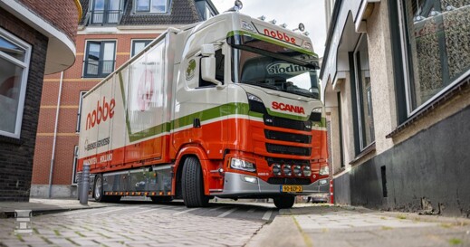 Nobbe_Scania-4-web-pers-2025 (960 x 640)