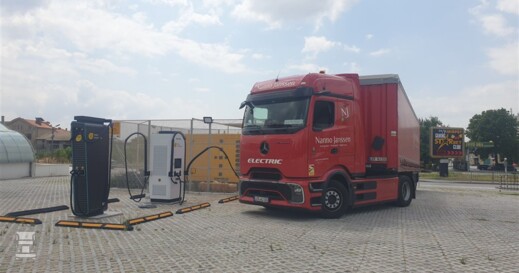 eActros naar Turkije3 (960 x 540)