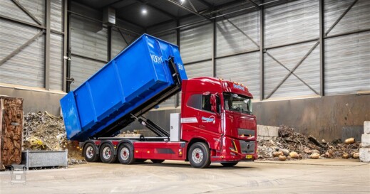 BIGtruck Volvo 8x2 Electric_Bas_Kooy_Dordrecht-051 (960 x 640) BIGtruck Volvo 8x2 Electric_Bas_Kooy_Dordrecht-051 (960 x 640)