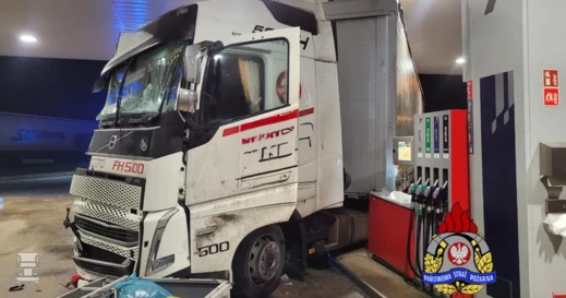 BIGtruck Truck crash (2)