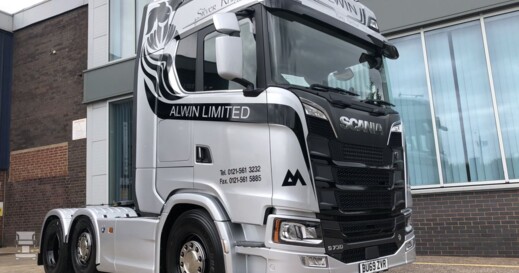 Silver_Knight3.jpg Silver_Knight3.jpg