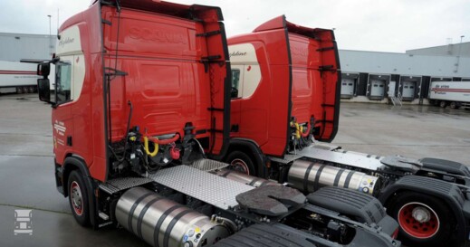 De_Vries_LNG_3-1400.jpg De_Vries_LNG_3-1400.jpg