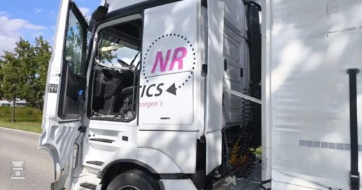 Chauffeur bijna gespiest 3 Chauffeur bijna gespiest 3