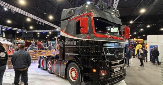 Mercedes V8 Mega Trucks Mercedes V8 Mega Trucks