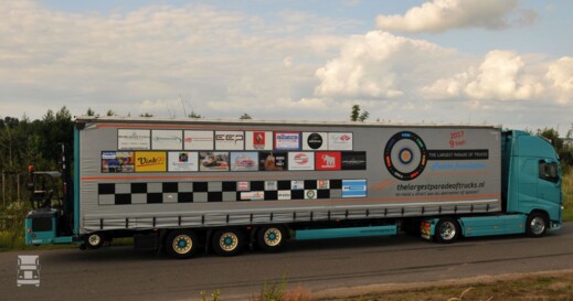 Largest2LR.jpg Largest2LR.jpg