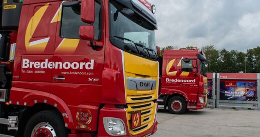 DAF-duo-voor-Bredenoord-Apeldoorn-6.jpg