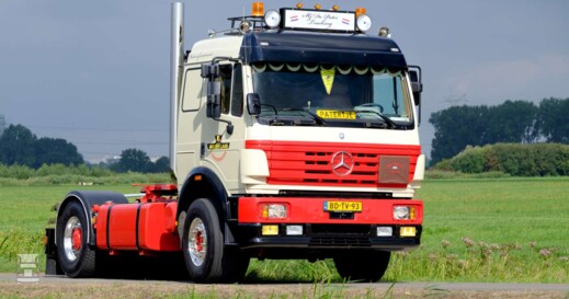 Mercedes SK (2)-1400