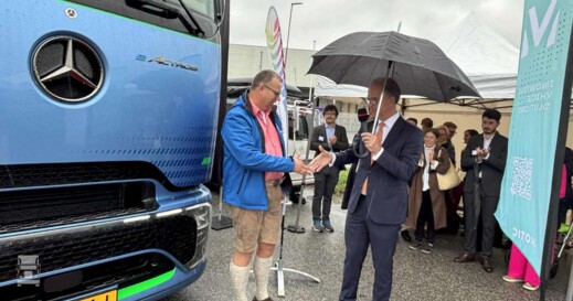 HZ Logistics (3)-1400 HZ Logistics (3)-1400