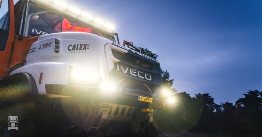 BIGtruck 104-Iveco-Dakar-Truck-Leeuw-Rallysport (960 x 640)