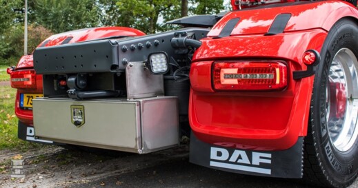 Douwes1-min.jpg Douwes1-min.jpg