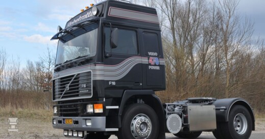 Volvo_F16-2_1.jpg