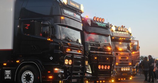 SuperBrut17.jpg SuperBrut17.jpg