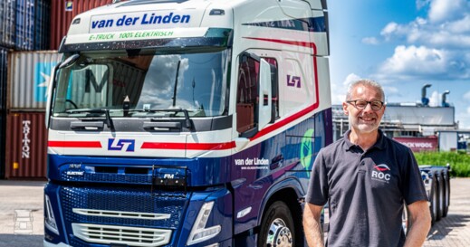 Van der Linden Groep_Volvo FM_Electric_Chauffeur Kees van Kuijk