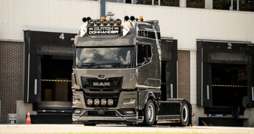MAN Dutch Commander (3)-1400