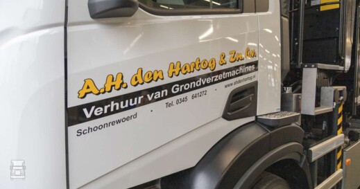 Belettering IVECO T-WAY_ AH den Hartog-1400