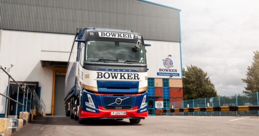 Bowker Volvo FH Aero front
