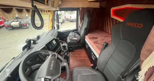 Deense Iveco S-Way interieur