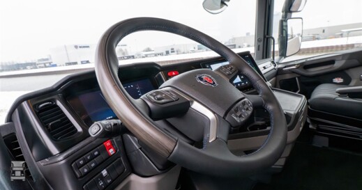 BIGtruck Scania_80 jaar NL_King's Blue Limited Edition_3_web (960 x 640) BIGtruck Scania_80 jaar NL_King's Blue Limited Edition_3_web (960 x 640)