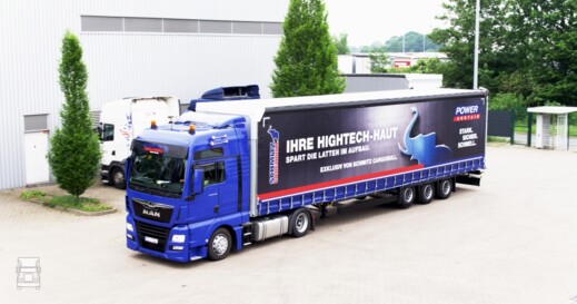 Curtainsider_Semitrailer_with_POWER_CURTAIN_1LR.jpg