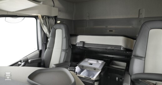 Volvo_FH_XXL3.jpg Volvo_FH_XXL3.jpg