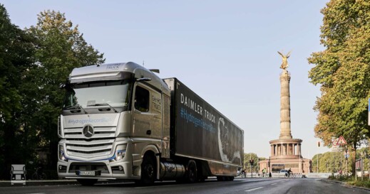 Daimler Truck GenH2O (6)-1400 Daimler Truck GenH2O (6)-1400
