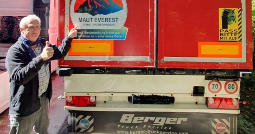 Maut Everest (1) Maut Everest (1)