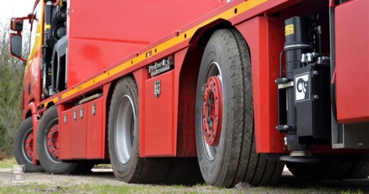 SCANIA 8x2 Wide Spread met HIAB IQ1188 gestuurde assen gw (960 x 641)