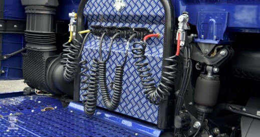 TDH Iveco S-Way (4)-1400 TDH Iveco S-Way (4)-1400