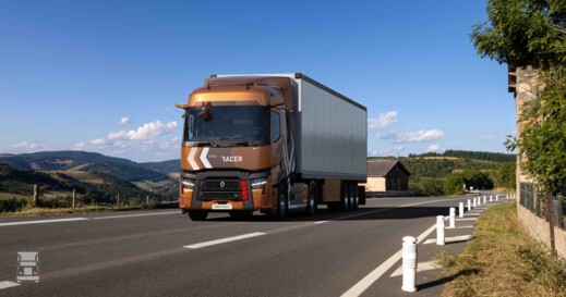 Renault Trucks Model Year 2025 - Smart Racer on the road Renault Trucks Model Year 2025 - Smart Racer on the road