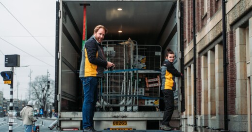 Simon Loos traint chauffeurs nu ook on the job - Nieuws (2)