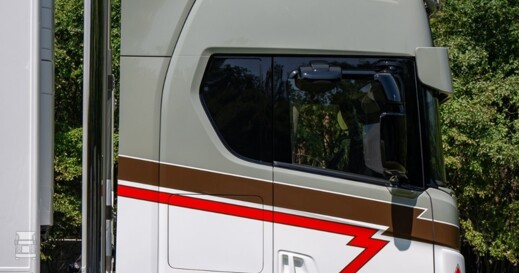 The Captain Scania (4)