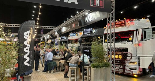 Mega Trucks MANA Mega Trucks MANA