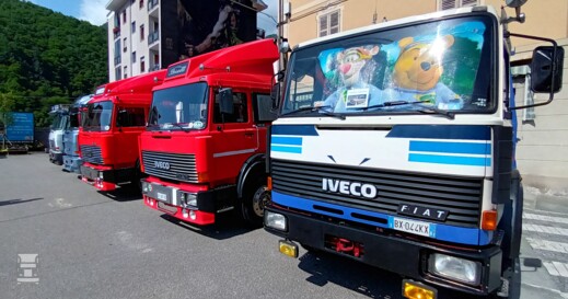 Iveco trucks (2) Iveco trucks (2)