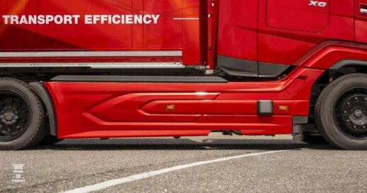 3.5 New side skirts DAF Lowdeck-1400 3.5 New side skirts DAF Lowdeck-1400